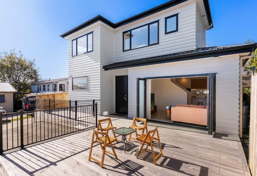 40c leo street, glen eden